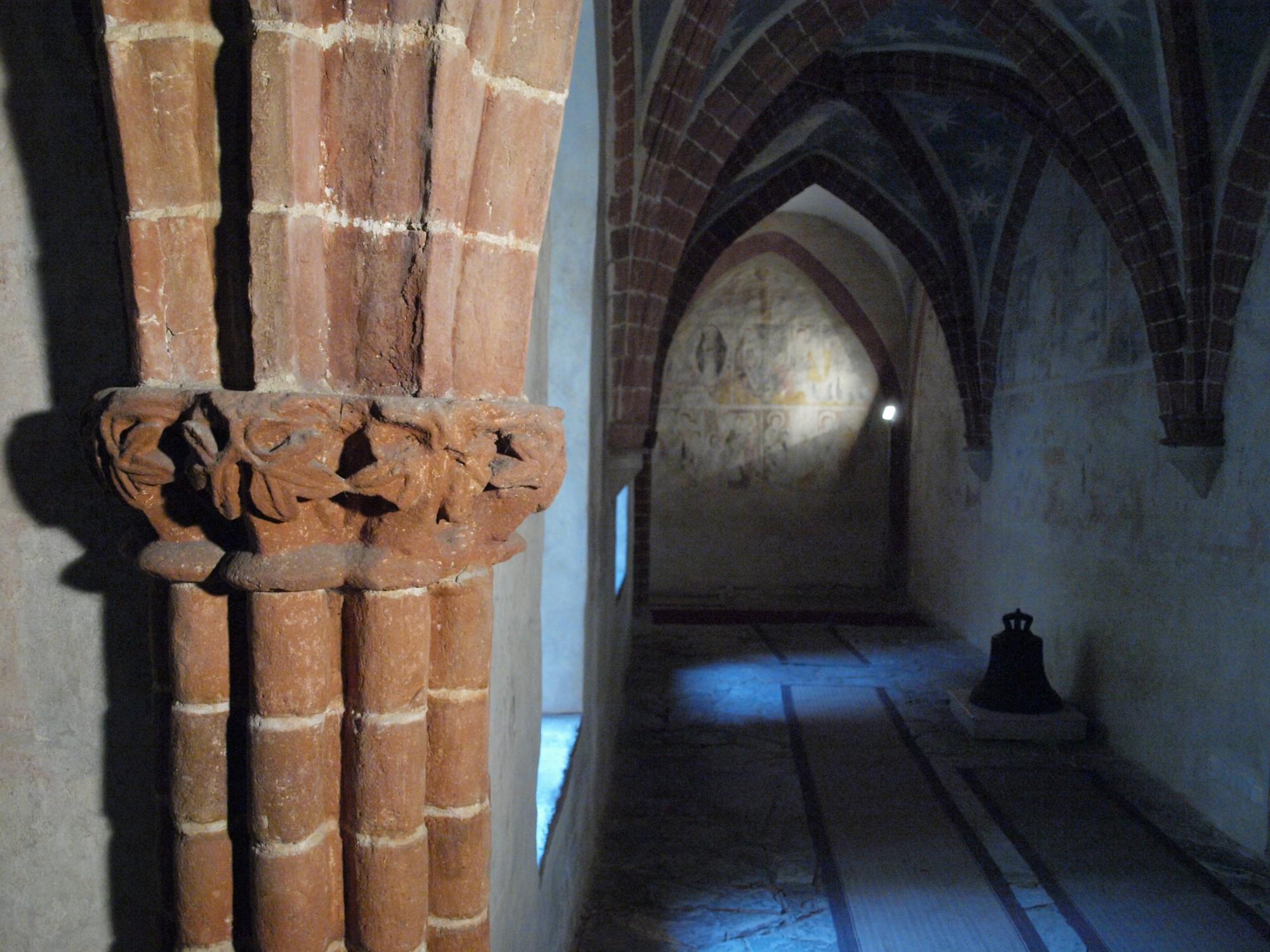 Kapitulní síň a ambit